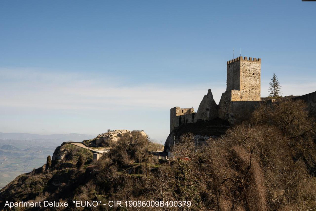Rocca Di Cerere "Rocca Da Zeru" Apartments Έννα Εξωτερικό φωτογραφία