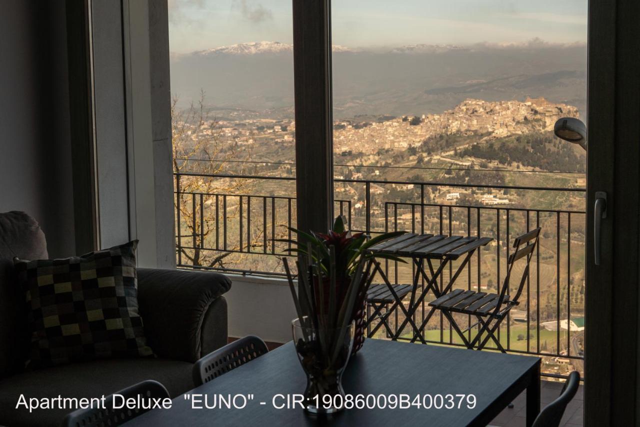 Rocca Di Cerere "Rocca Da Zeru" Apartments Έννα Εξωτερικό φωτογραφία