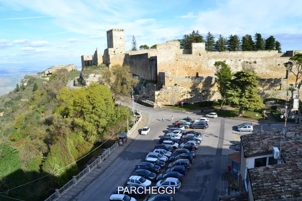 Rocca Di Cerere "Rocca Da Zeru" Apartments Έννα Εξωτερικό φωτογραφία