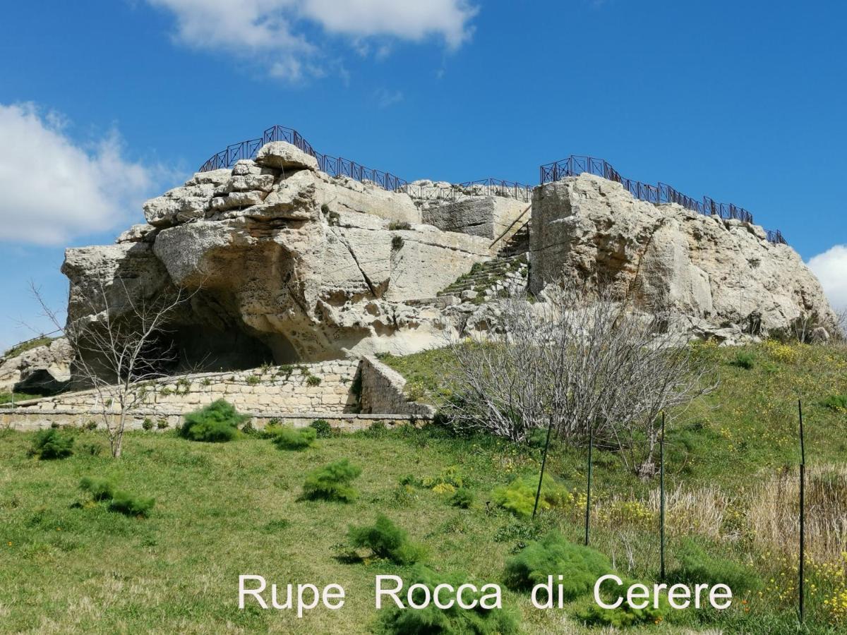 Rocca Di Cerere "Rocca Da Zeru" Apartments Έννα Εξωτερικό φωτογραφία